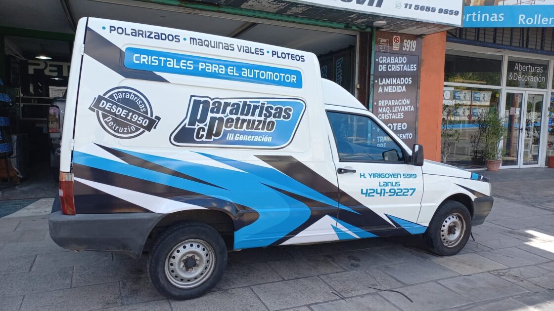 Ploteo vehicular institucional